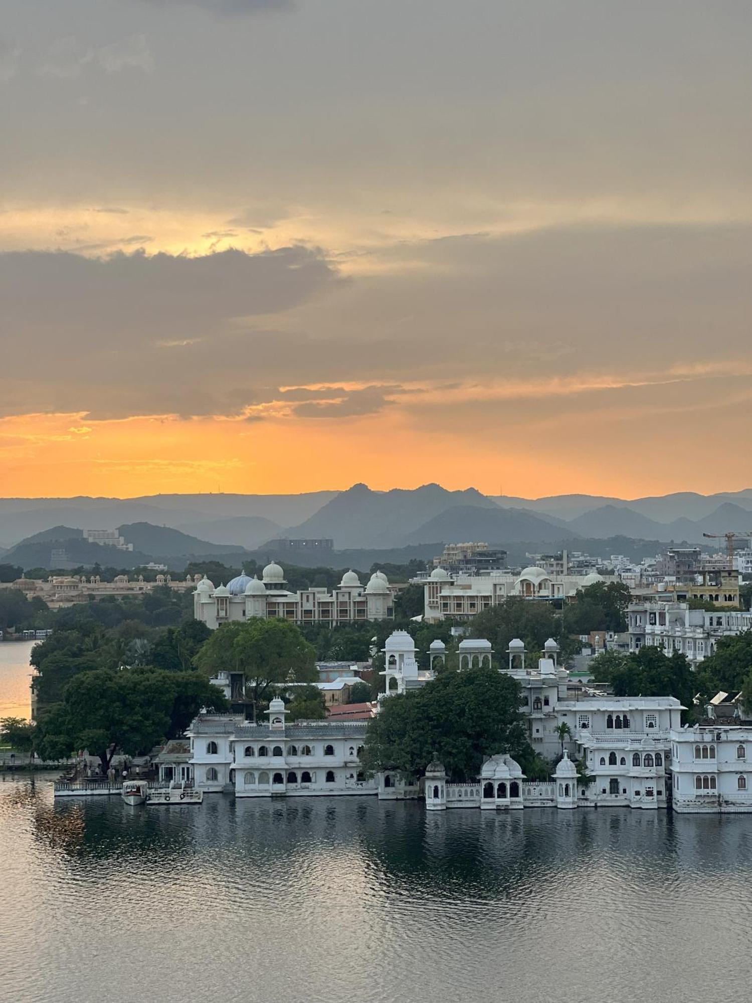 Tamasha Udaipur Vandrehjem Eksteriør billede