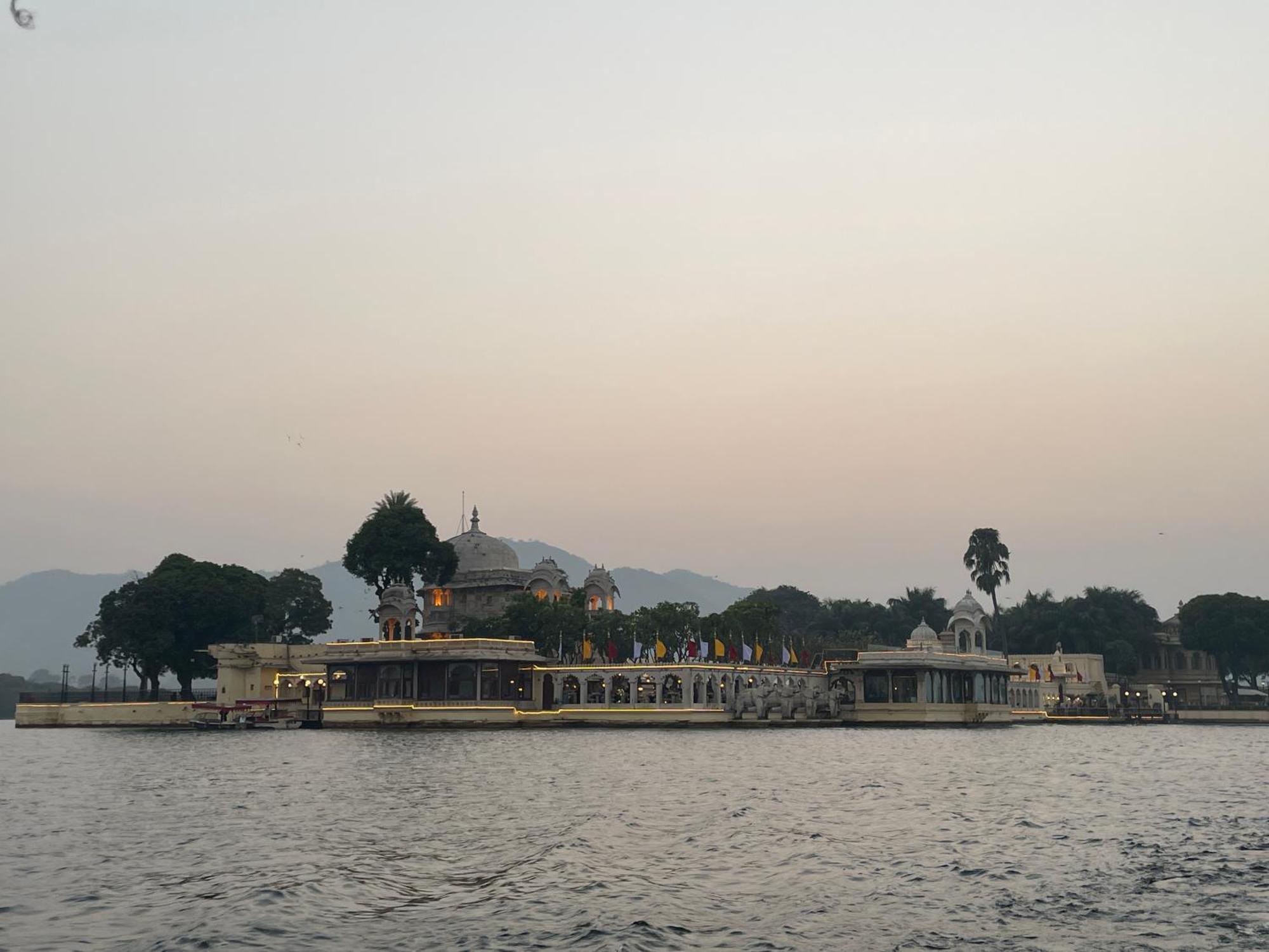 Tamasha Udaipur Vandrehjem Eksteriør billede